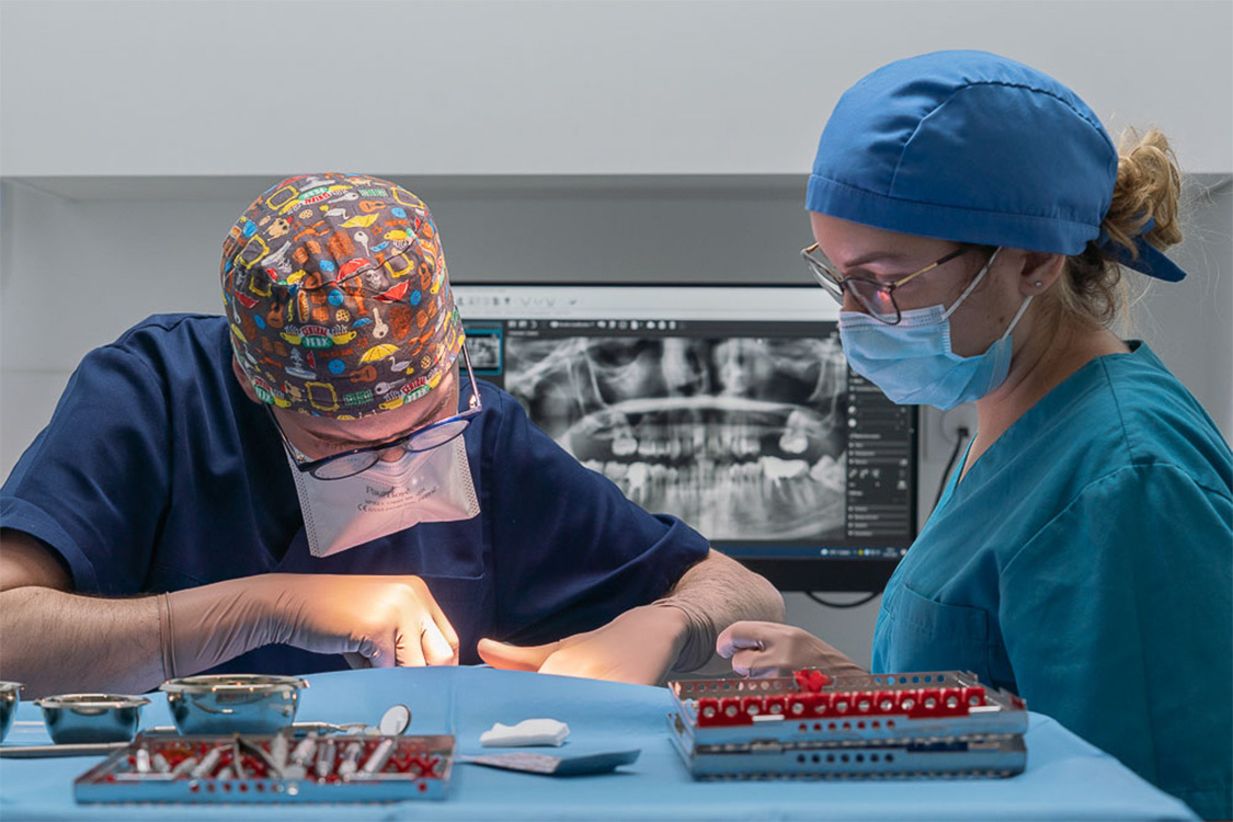 implants dentaires lyon